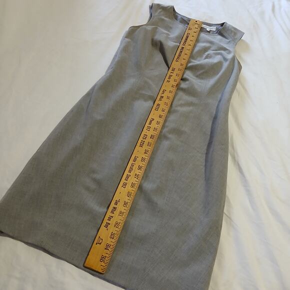 Calvin Klein size 6 sleeveless sheath in dove grey kick pleat classic design - Picture 10 of 14